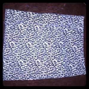 White print Cheetah skirt